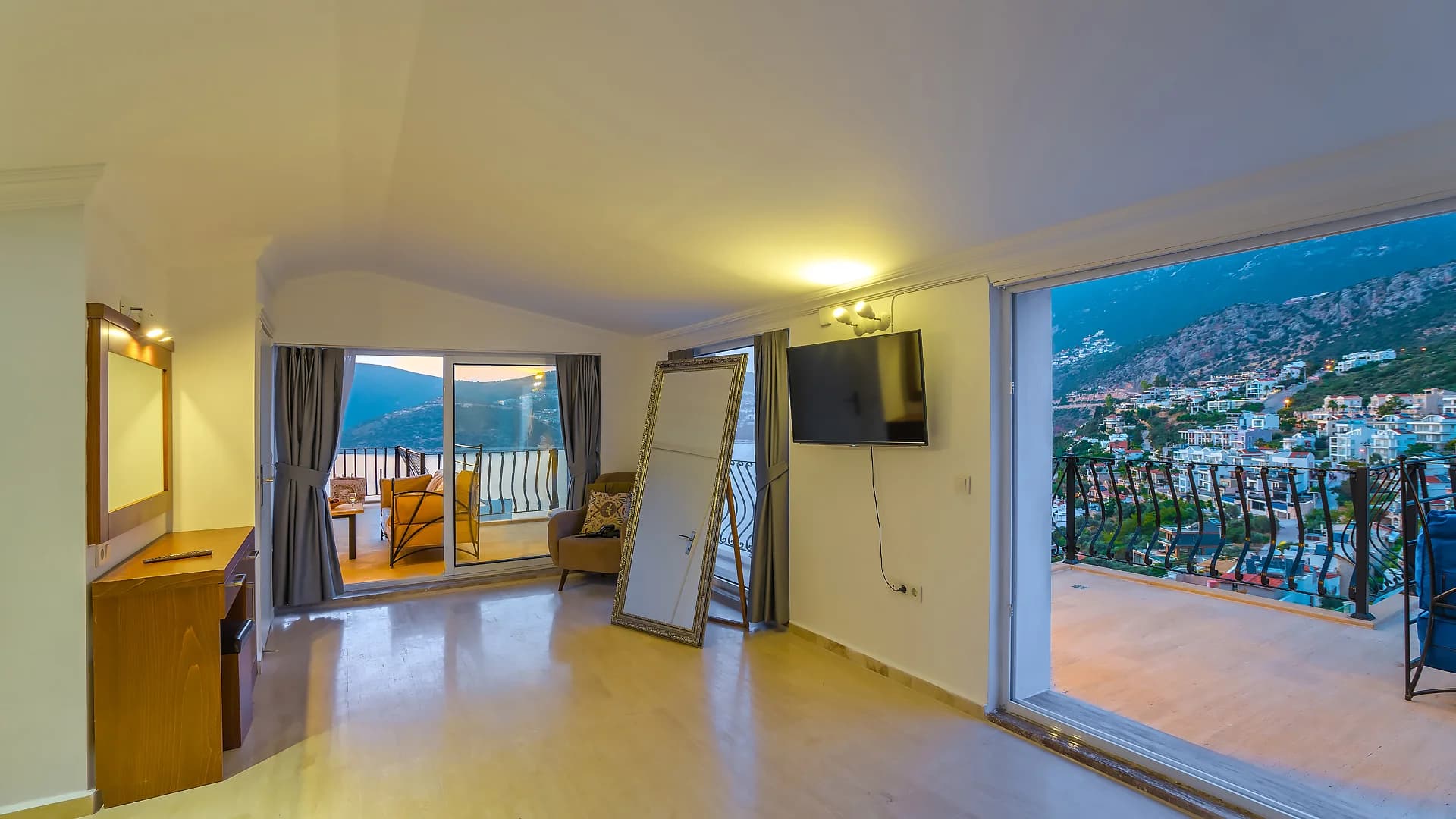 Villa Mavella 23
