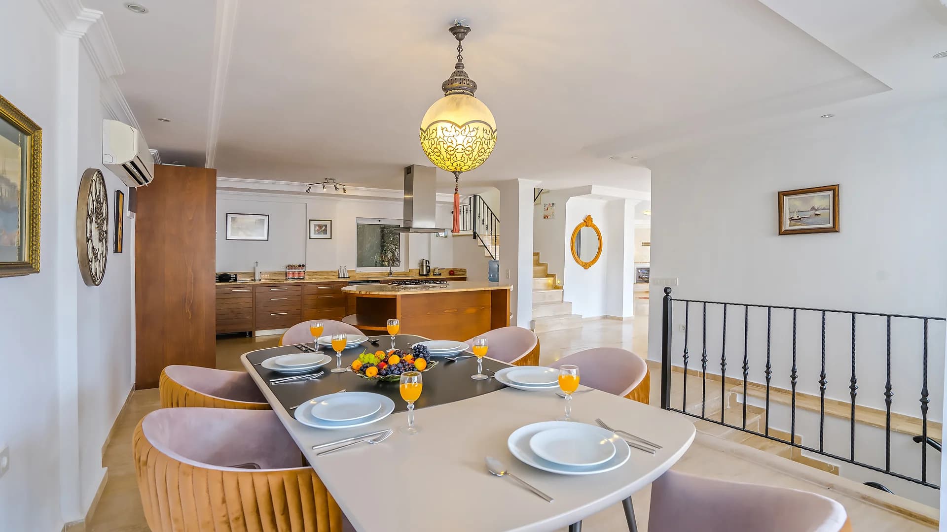 Villa Mavella 34