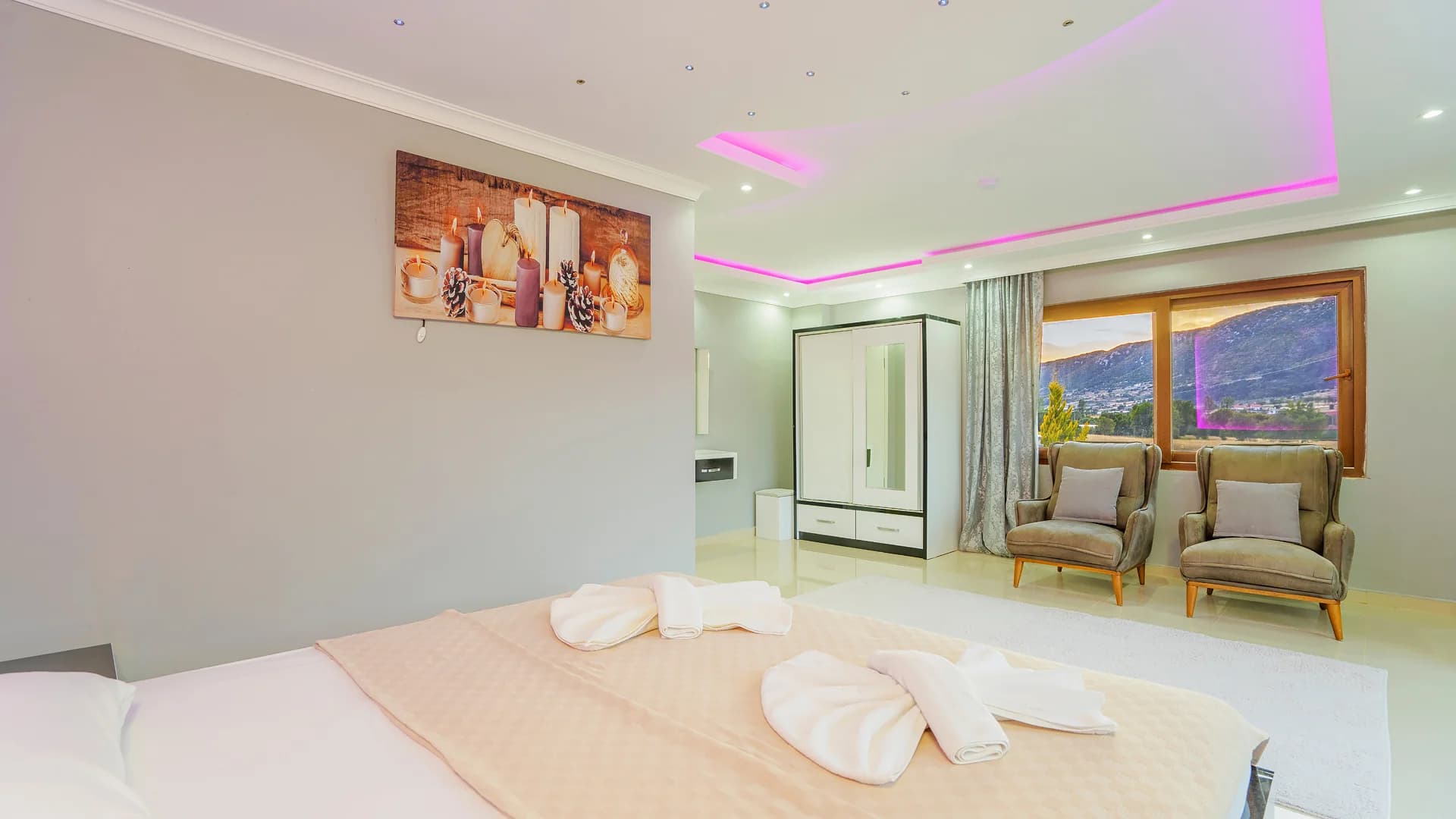 Villa Palace 50
