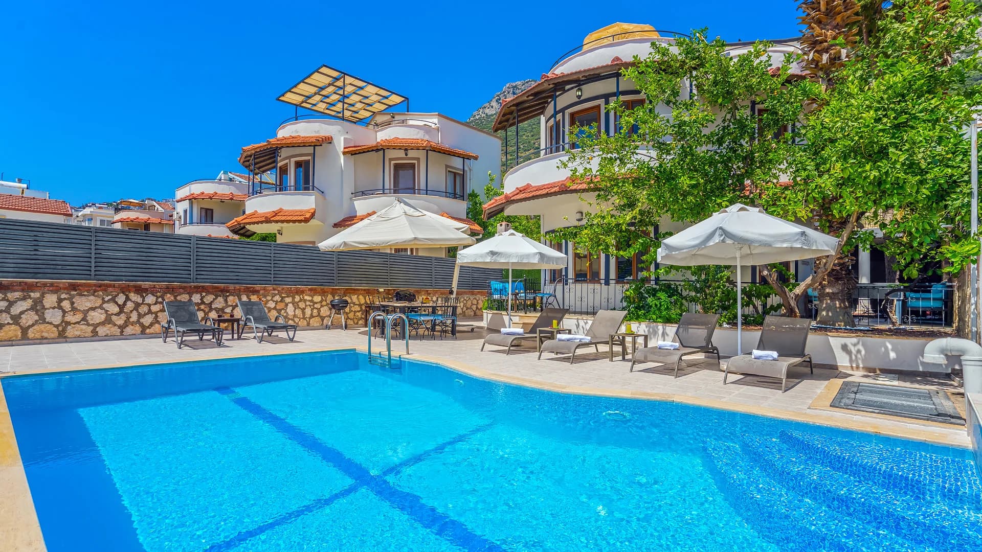 Villa Nista 1