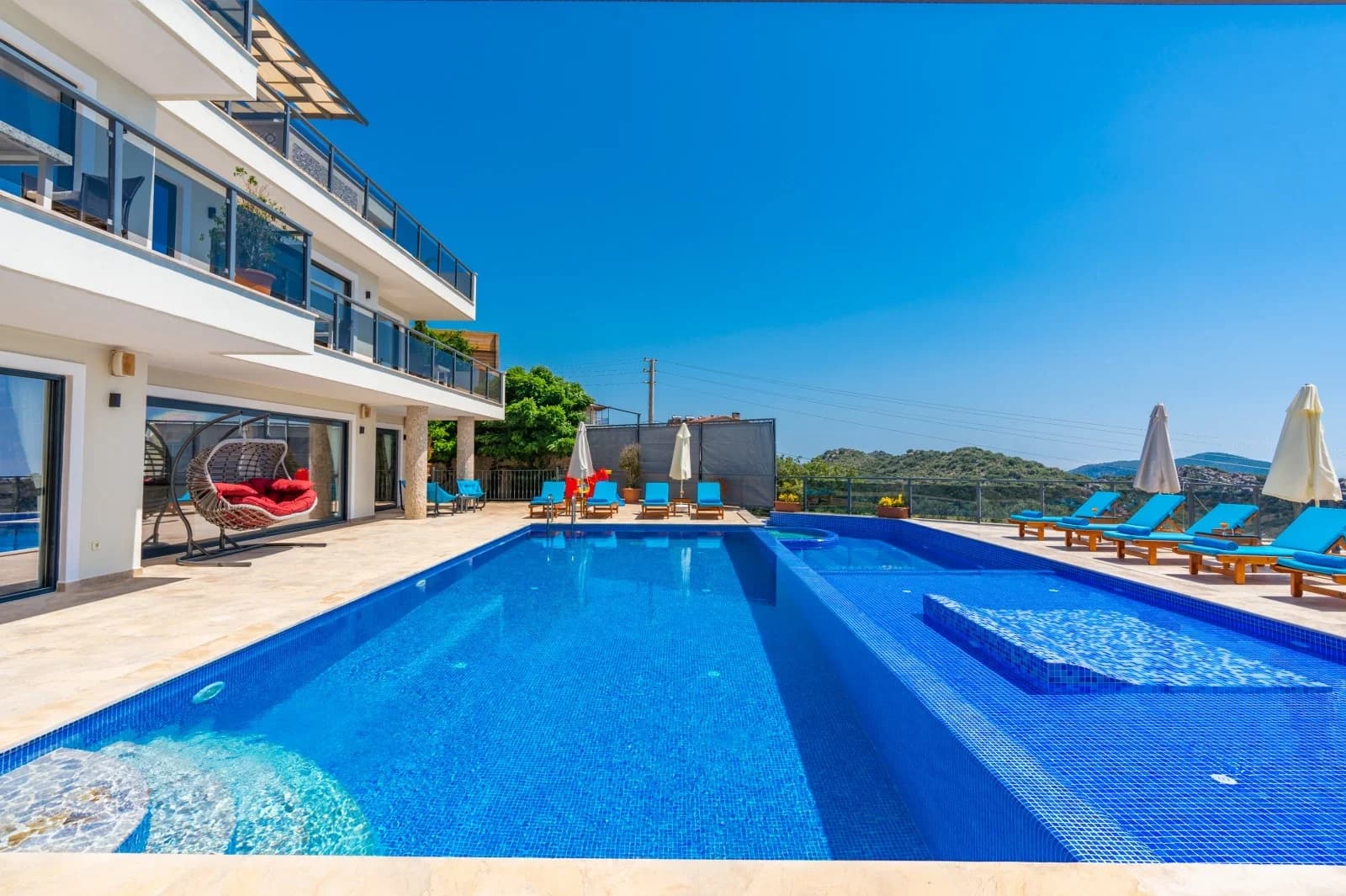 Villa Emperor 2
