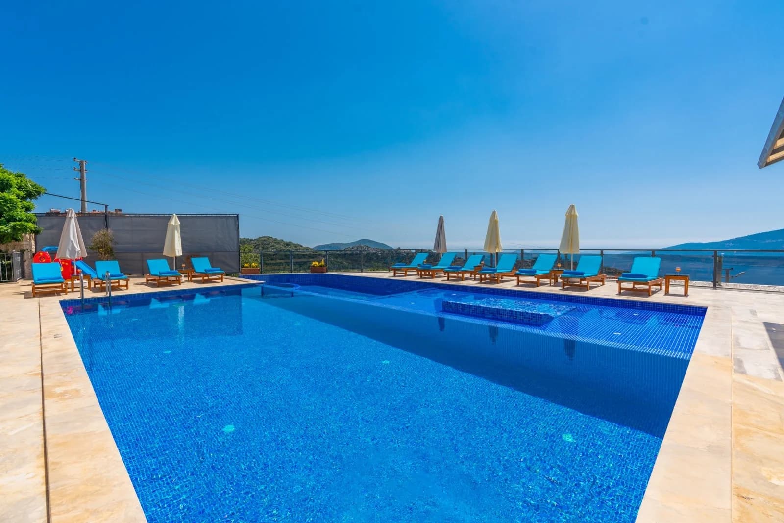 Villa Emperor 43