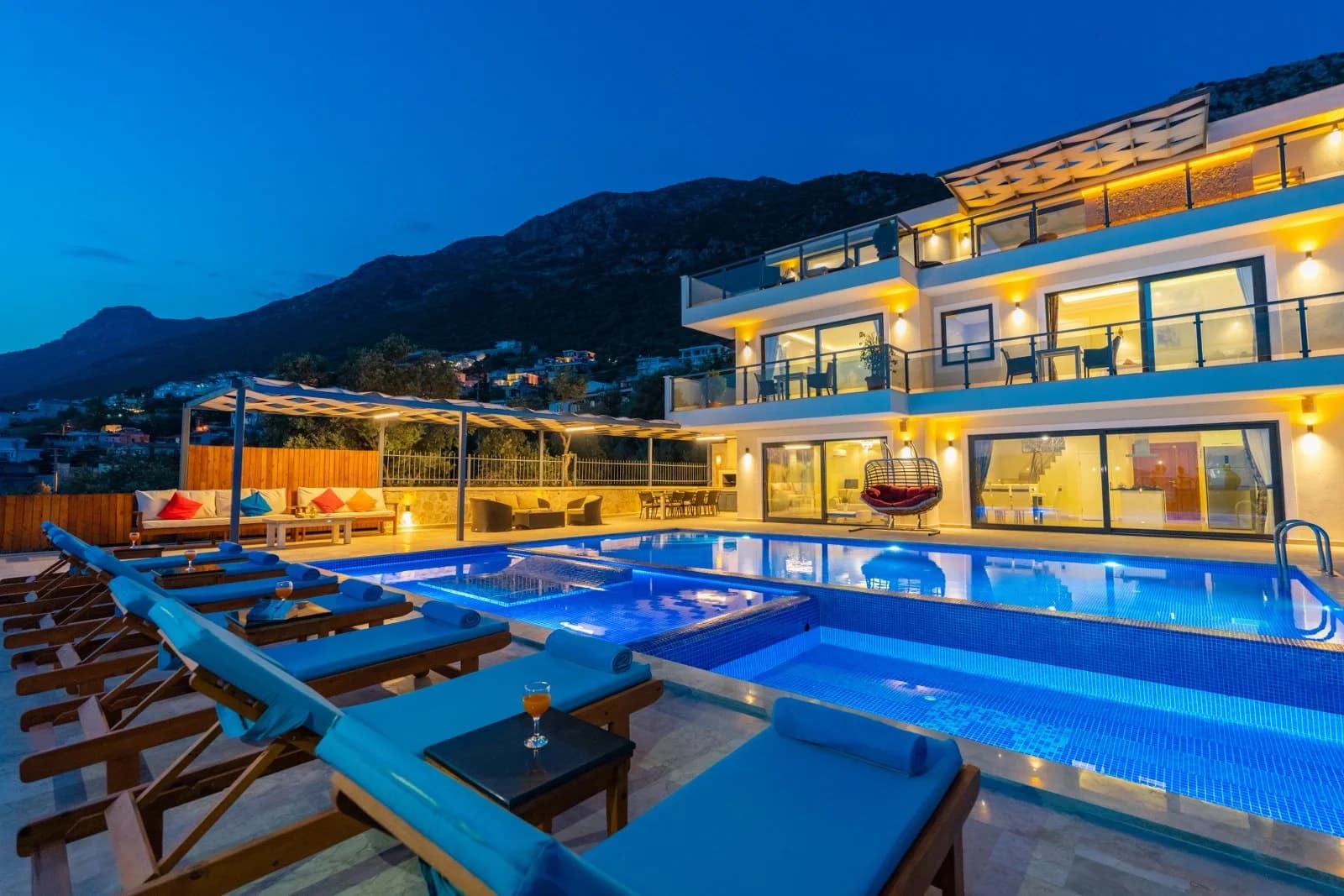 Villa Emperor 46