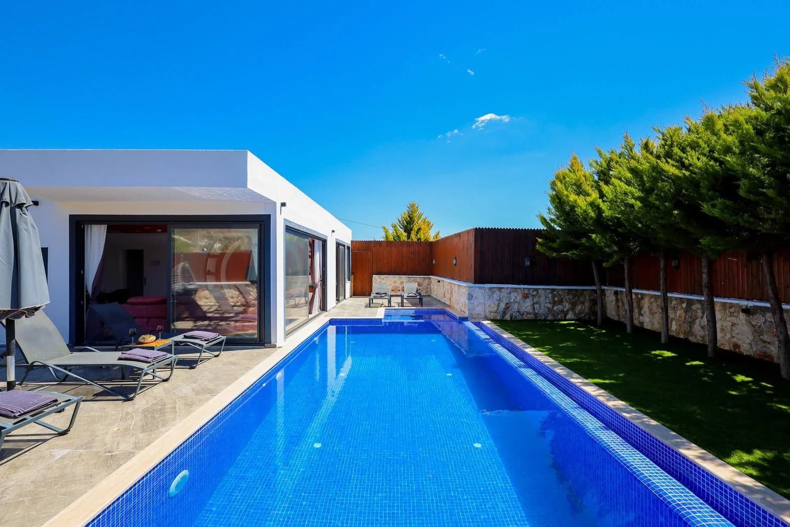 Villa Silver 4