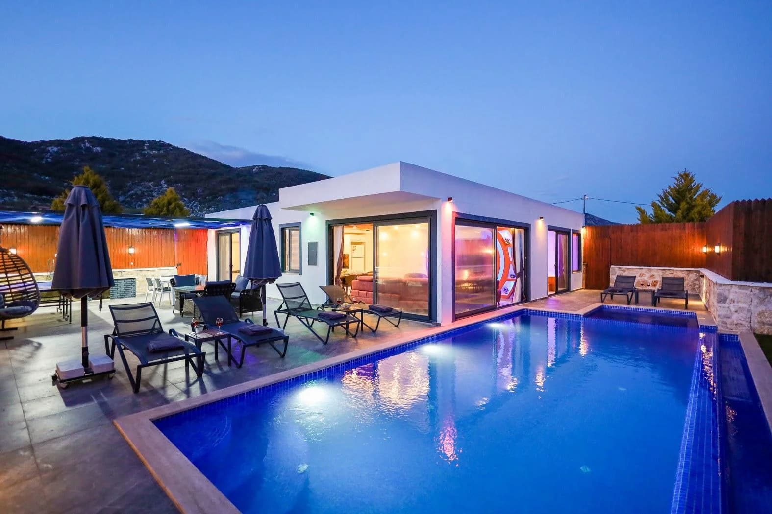 Villa Silver 8