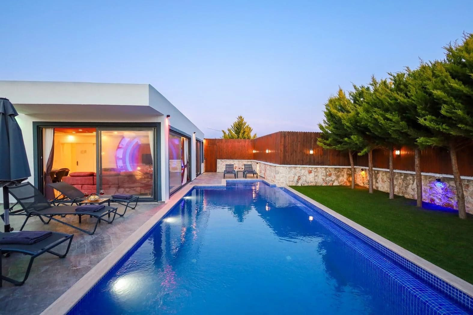 Villa Silver 10