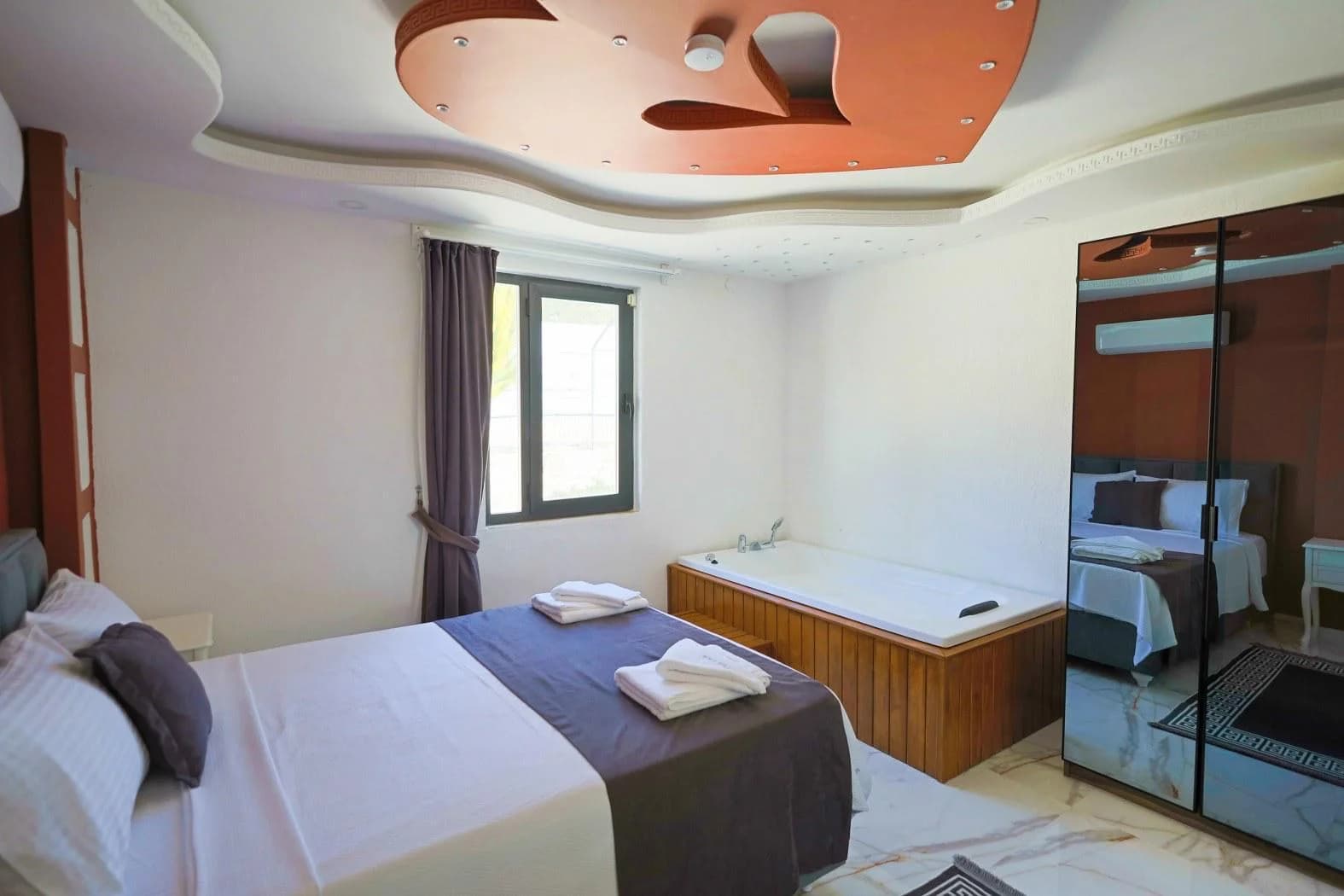 Villa Silver 36