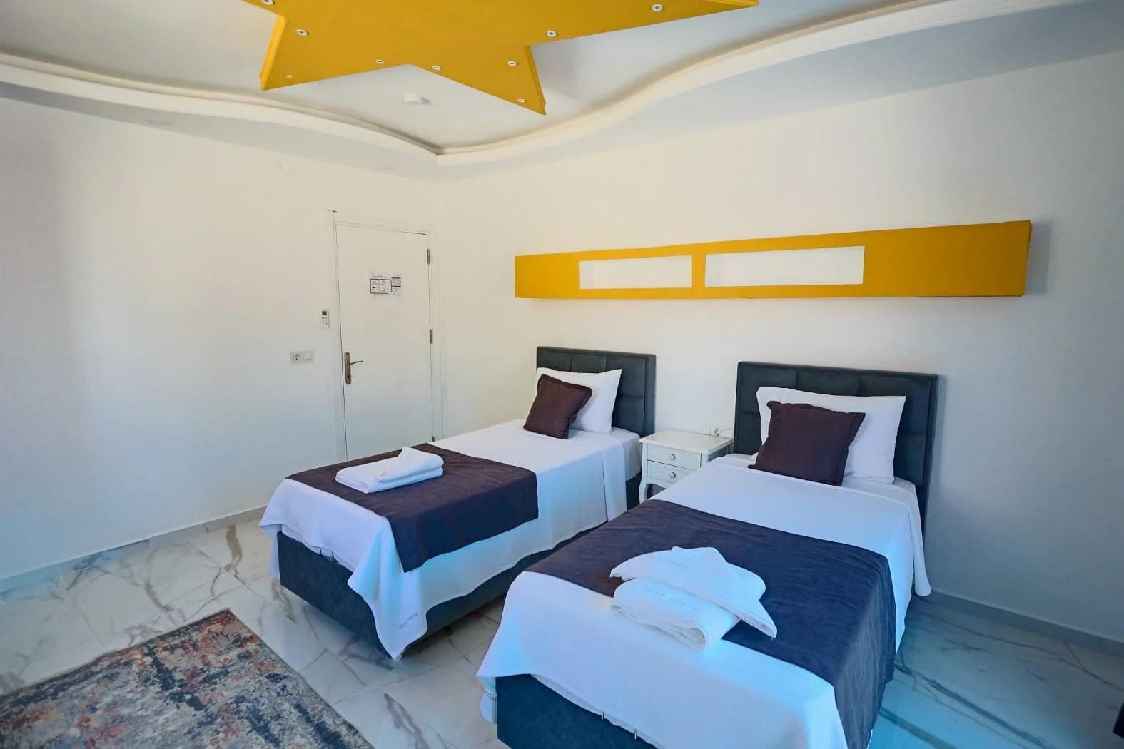 Villa Silver 42
