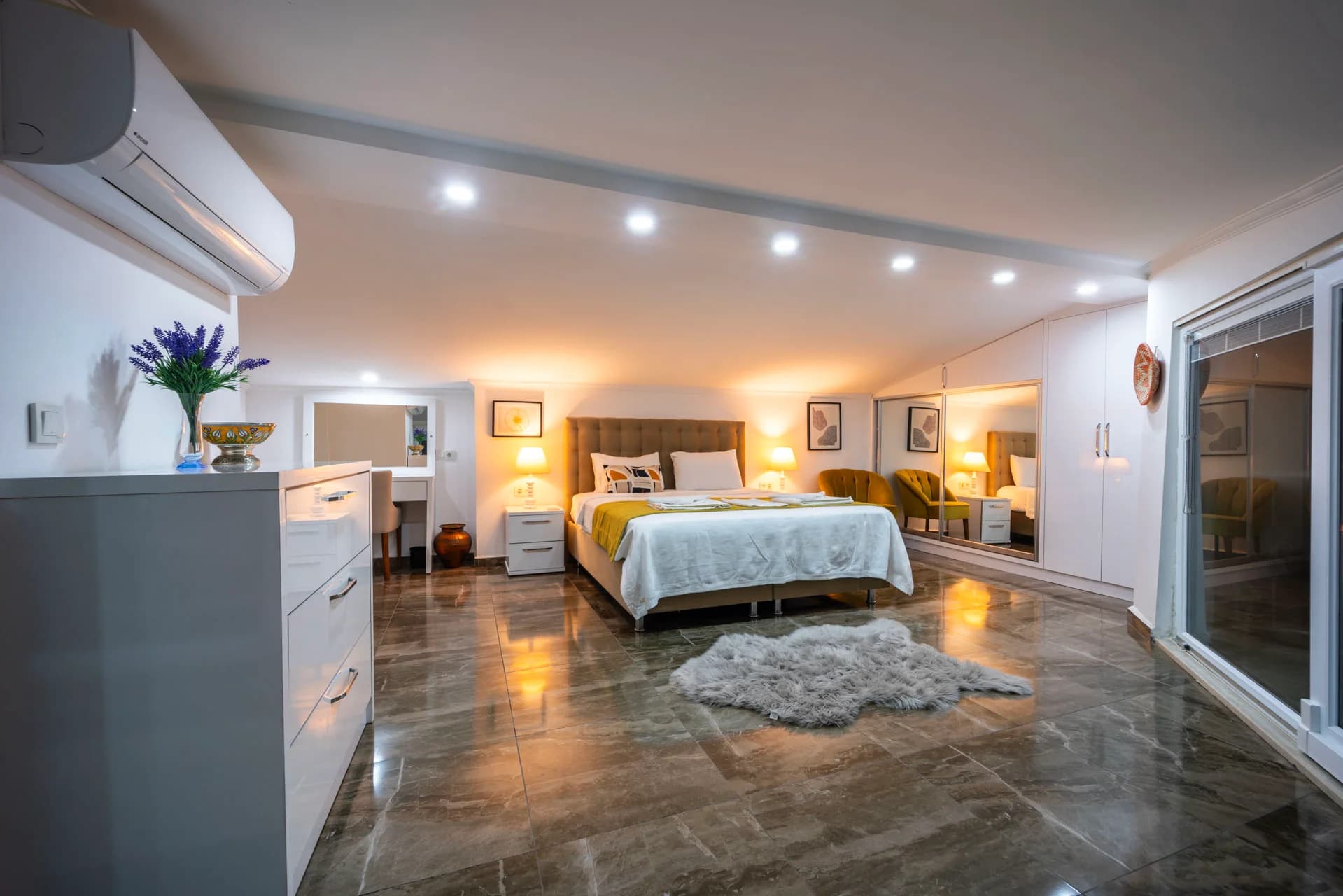 Villa Sirius 75