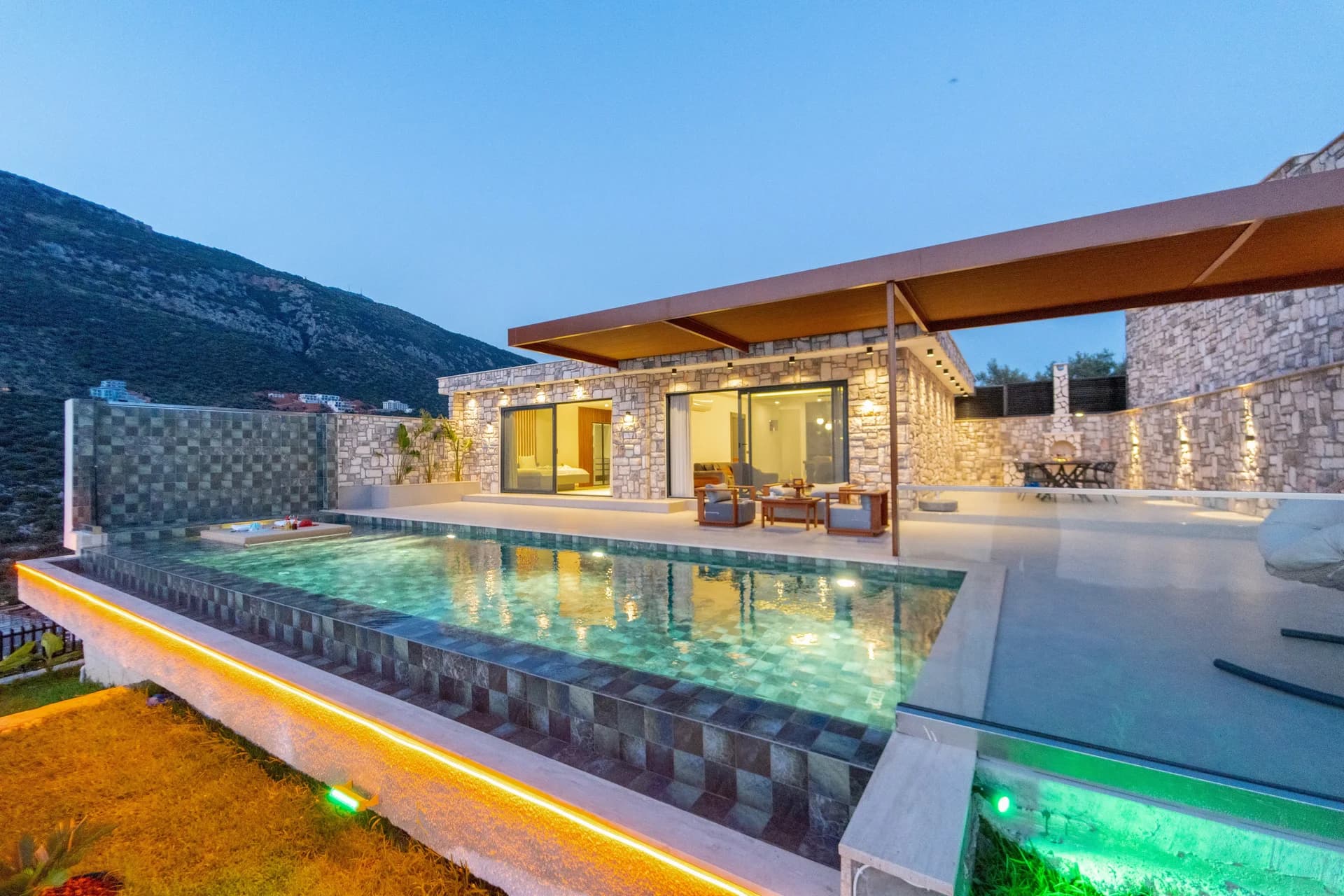 Villa Akasia Infinity 2 11