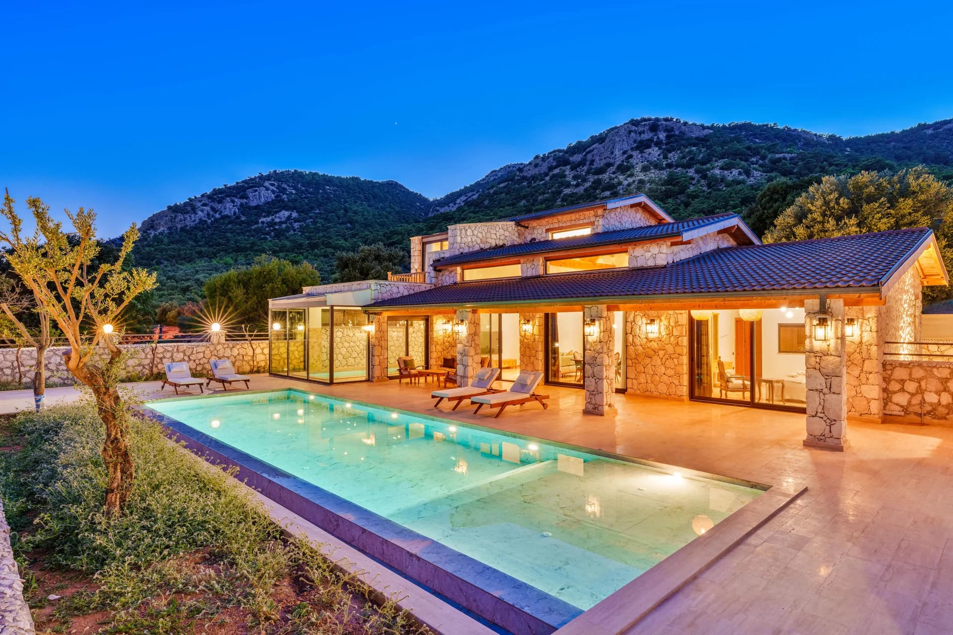 Villa İlk Ay 2