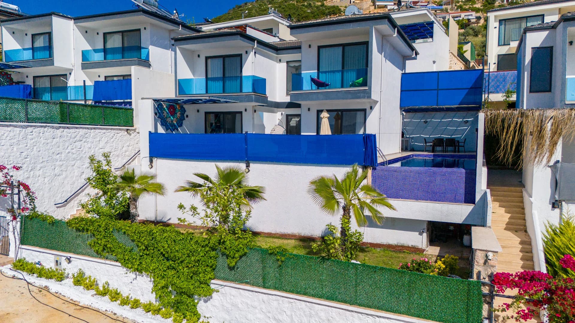 Villa Berry Viana 2