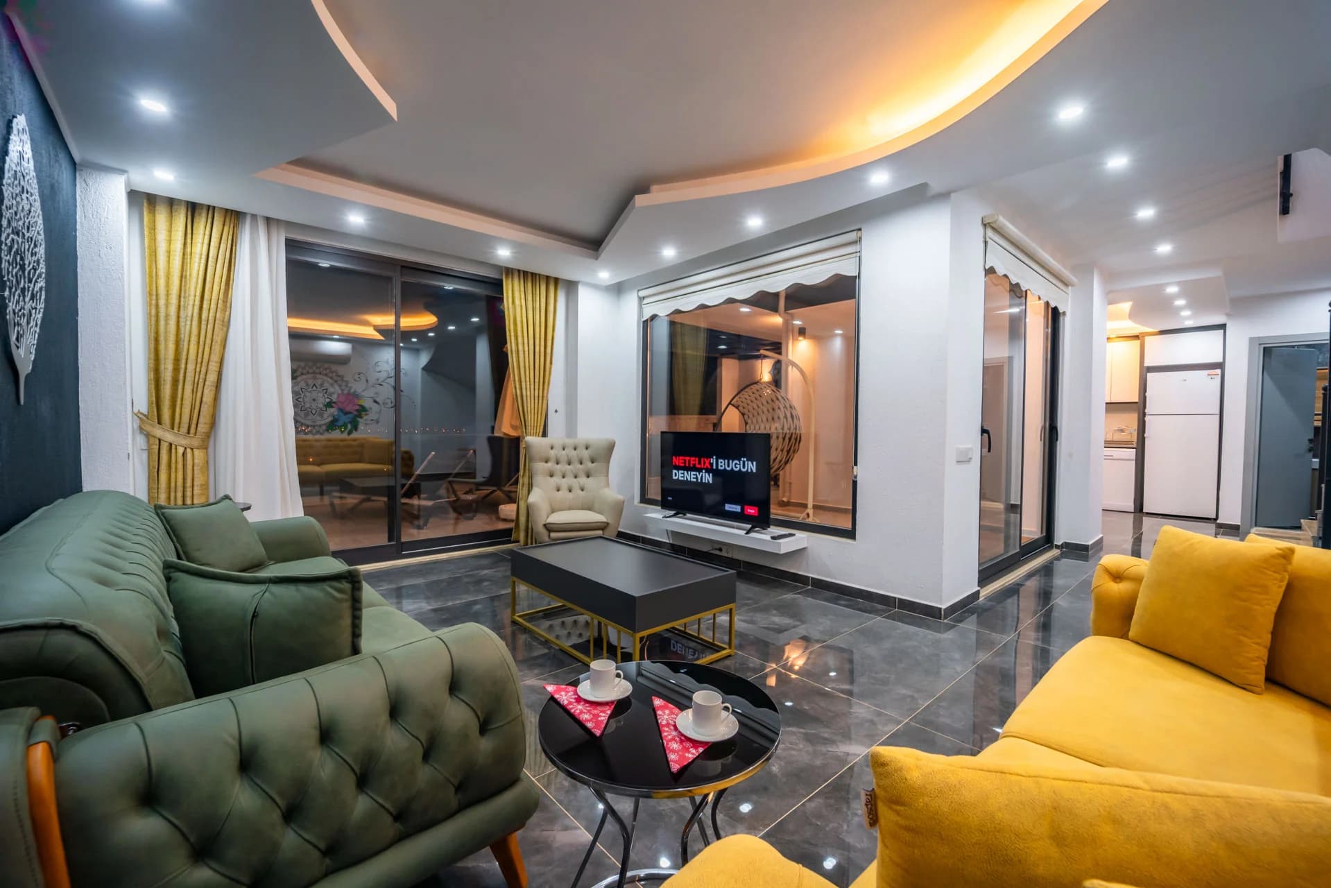 Villa Berry Viana 15